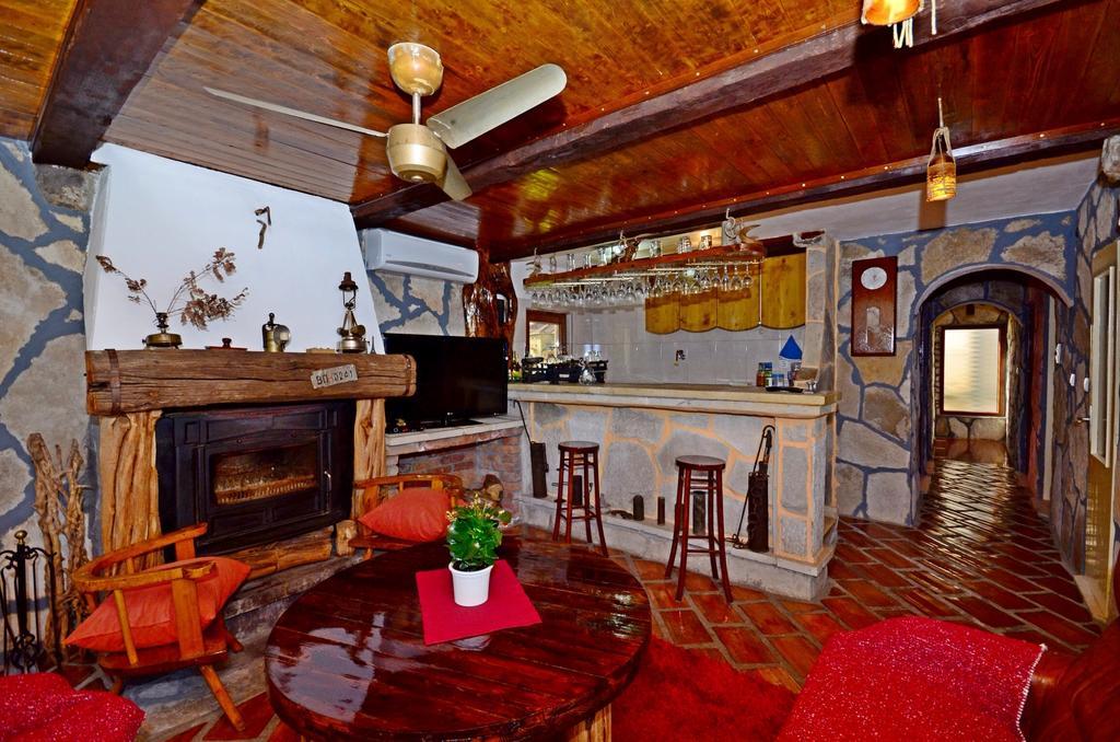 Apartment Jovicevic Rijeka Crnojevića الغرفة الصورة